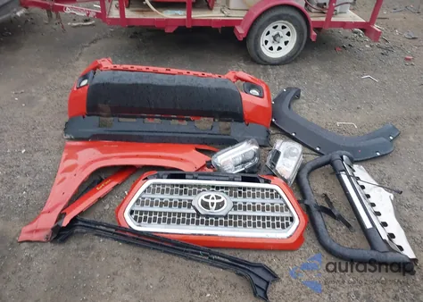 2017 Toyota Tacoma Trd Sport from USA, damaged, VIN 5TFAZ5CN7HX030632